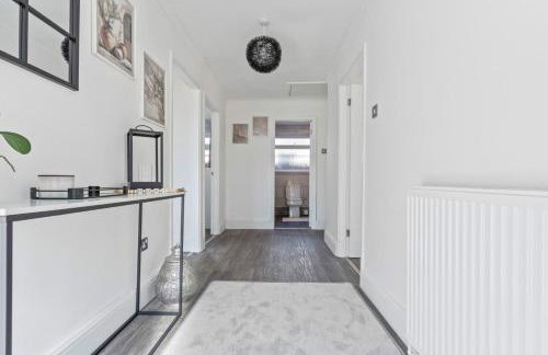3 Bedroom Bungalow, Van & Car Parking, WIFI, Sleeps 6 - Foto 23