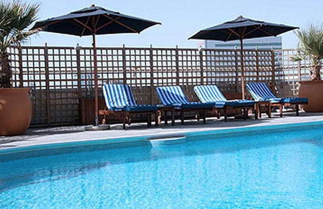 City Seasons Suites (EX Pearl City Suites Hotel) - Photo 16