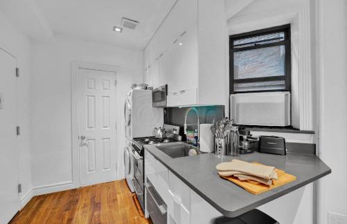 Spacious SoHo 1Bedroom Unit Washer & Dryer - Foto 2