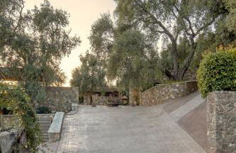 Apolis Villas & Suites Resort - Photo 86