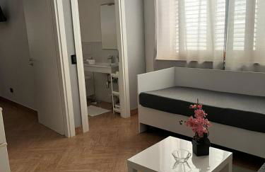 Lamezia Park Apartments - Photo 8