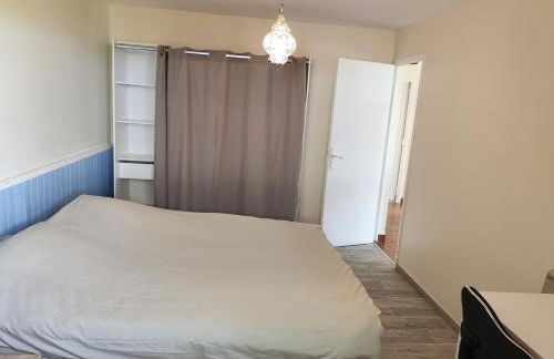 Nid d'aigle, vue panoramique dégagée et jardin, de plein pied, face au Sud et aux montagnes - Photo 12