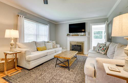 1 Mi to Downtown Greer: Family Home w/ Gazebo! - Photo 3