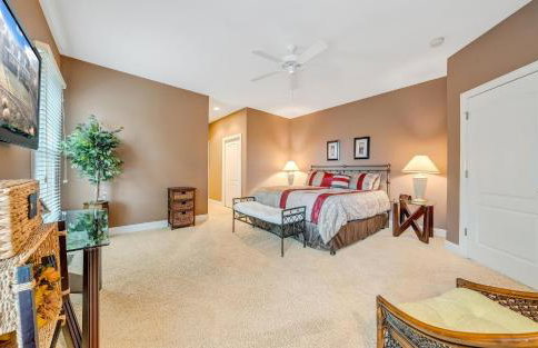 Lake Lookout - Private Home with lake views & Game room - Foto 33