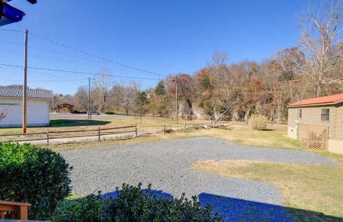 Pet-Friendly Damascus Cabin with Deck and Mtn Views! - Foto 25