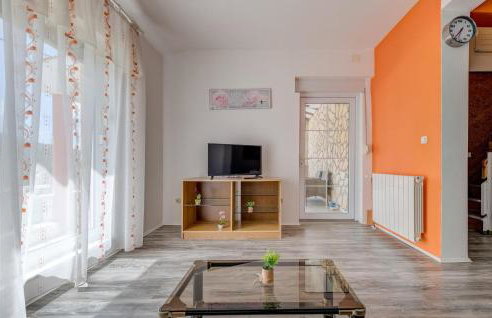 Awesome Home In Dugopolje With Wifi - Foto 34