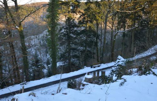 Spacious Eifel Escape - Foto 37