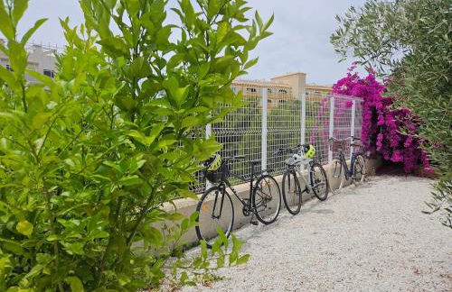 Quiet modern apartment with a large sunny garden! - Foto 7