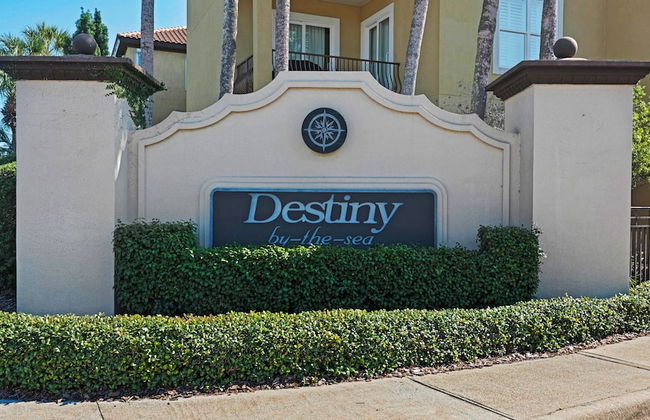 4BR Home, Private Pool, Steps From Beach, Minutes to Top Attractions - Foto 71