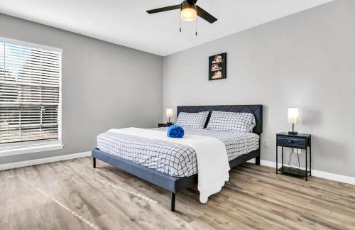 Modern 2BD 2BA Flat Gym and Pool Heart of Downtown - Foto 15