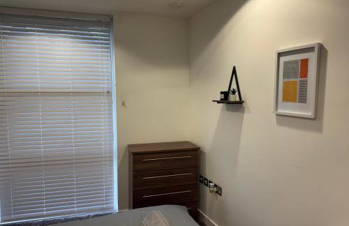 MediaCityUK - 2 Bedroom Modern Apartment - Foto 8