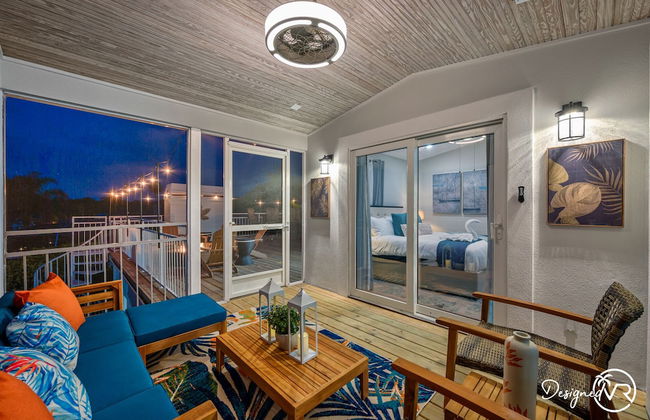 Chic 8BR with Heated Pool & Waterview - Photo 21