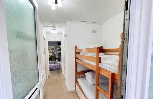 Beach Court Ground Floor - Cosy Apartment with Sea Views - Photo 37