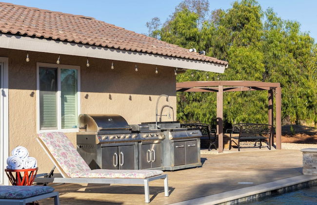 Bordeaux by Avantstay Private Pool, Hot Tub & Game Room Near Temecula - Foto 39