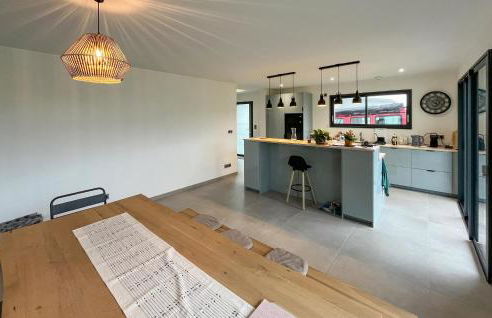 Awesome Home In Creances With Wifi - Foto 6