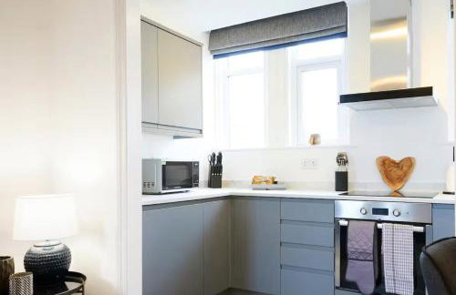 Modern Comfort in a Beautiful Location - No3 Rosedene Mews - Foto 5