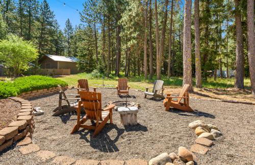 Cozy Pine Cabin Pool Access - Foto 49