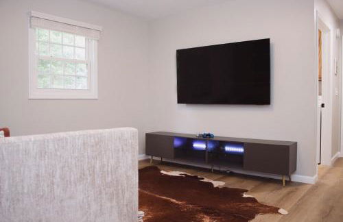 Hidden Gem Farm Homestead Sleeps 12 &Fresh Produce - Photo 6