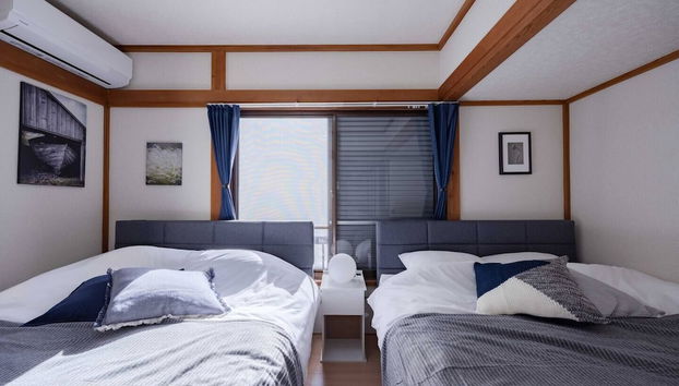 Mikazuki Akabane - Foto 3, Habitación