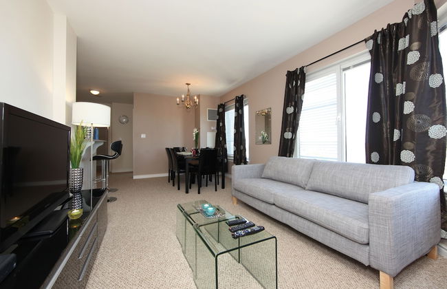 Corporate Stays 50 Laurier Apartment - Photo 9