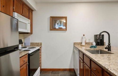 RF219 Hot tub,Heated garage and Parking - Foto 12