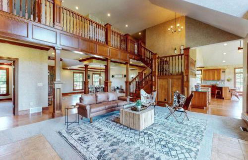 Grace and Grandeur-The Stables Estate - Foto 28