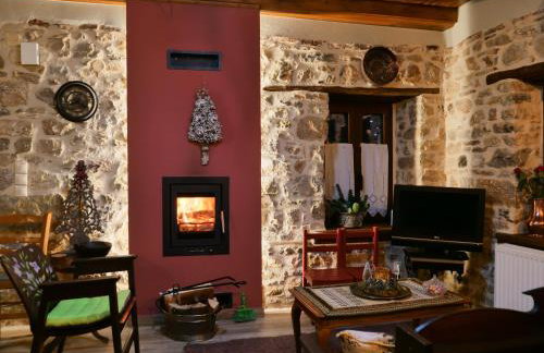 Το Πέτρινο της Γιαγιάς Μαρίκας - Foto 18