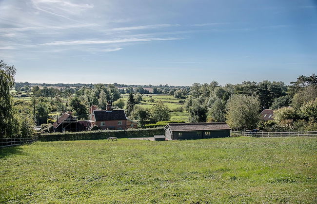 Hill Stables, Ufford - Photo 15