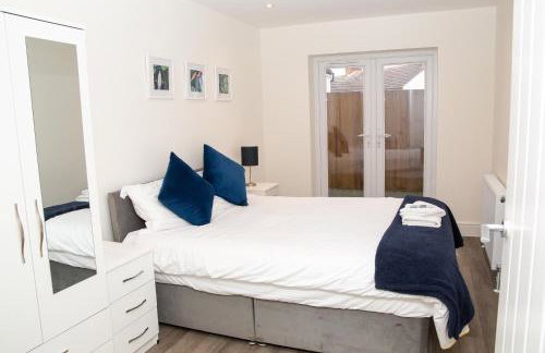 Seaview Apartments - 28-29 Marine Parade, Harwich - Perfect for business & long term stays - Foto 49