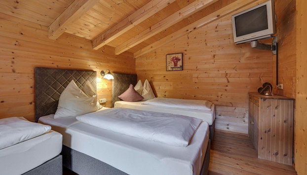 Chalet in Fugen Near Spieljochbahn - Foto 4, Habitación