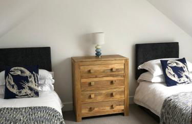 Caretakers Hideaway - Photo 11