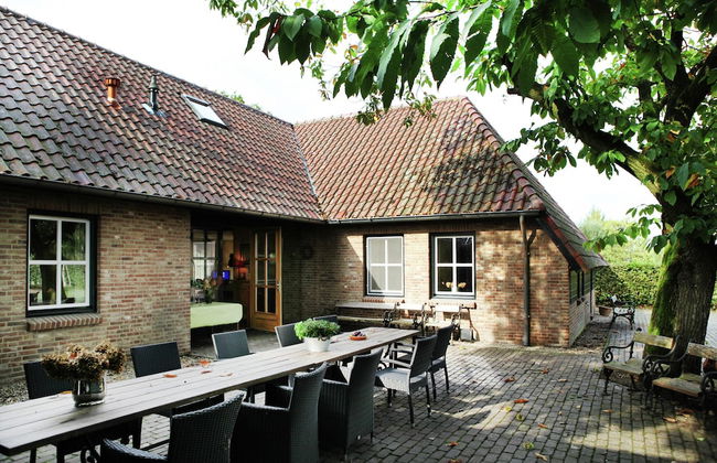 Atmospheric Country House in Asten on a Golf Course - Photo 30