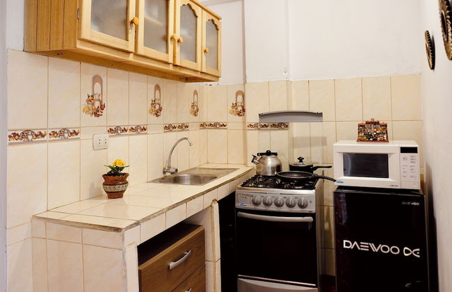 PRIVATE APART WITH A COZY TERRACE - Foto 11