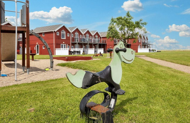 Spacious Villa near Beach in Hadsund - Photo 25
