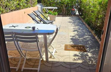 Presqu'ile de Giens, Maison Rdc avec Accès et Jardin Privés sans Vis-à-vis, Piscine, Plages à 2 min à pieds - Foto 10