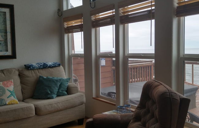 Ocean Front Cabin 11 w Jacuzzi Superb Views - Foto 3