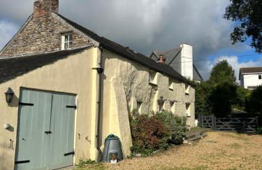Meadowside Cottage, Characterful Grade 2 Listed Cottage near to Wadebridge and Padstow - Foto 13