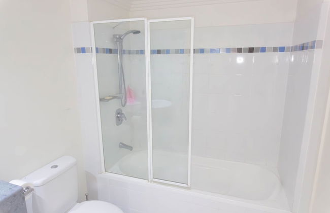 Republic Apartment - Foto 8