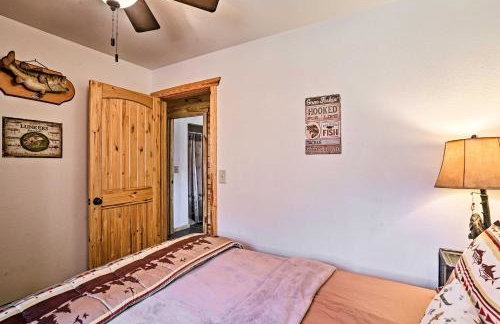 Serene Cabins with Decks and 8 Acres on Kiamichi River - Foto 18