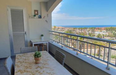 Comfortable apartment with amazing sea views - Foto 1