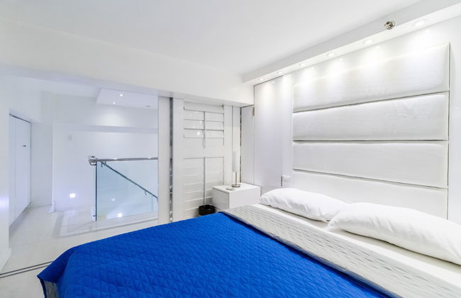 Alcoves Greenbelt Park Place Makati - Photo 2