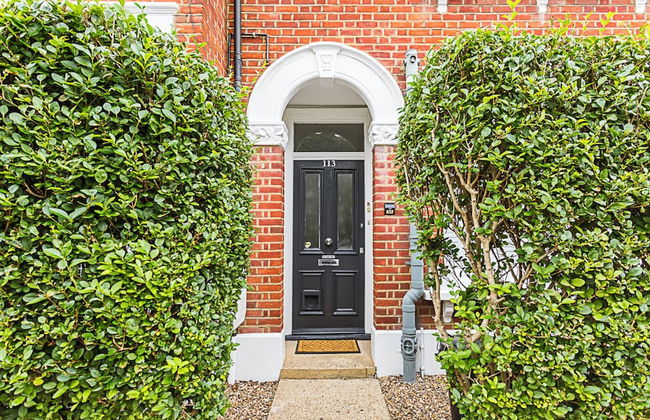 Chic 2-bed Flat in Leafy Clapham South - Foto 24
