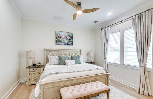 Walk to Beach Galveston Gem with Pool Access - Foto 12