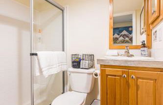 NEW Nestled Private Tiny Home Situated Near ONP - Foto 6