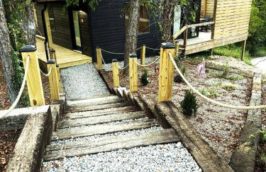 The Brady Retreat Hot tub and pool - Foto 14