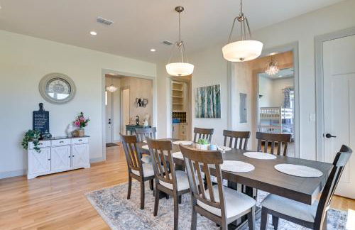 26-Acre Pilot Point Ranch Home with Pool and Mini Golf - Foto 13