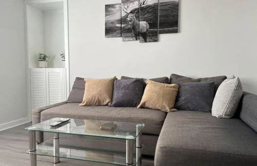 Spacious 2 Bedroom Flat in Leven, Fife, Near St. Andrews - Foto 1