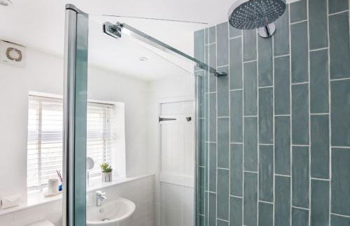 Windsor Cottage - Bolthole in the heart of CN! - Foto 5