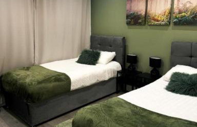 Stylish Madison Apartment with Balcony - FREE Car Parking - Hemel Hempstead Town Centre - Foto 29