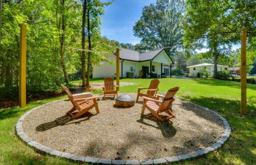 1 Mi to Lake Hartwell: Updated Retreat w/ Patio! - Foto 2